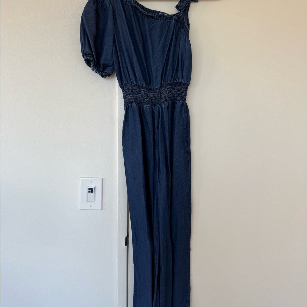 Elegant Navy Blue Women's Dress